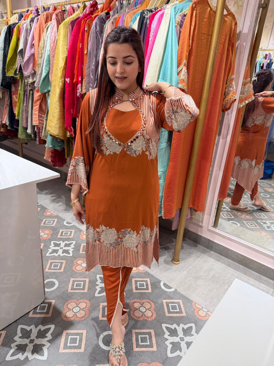 Maya Elegance Suit Set