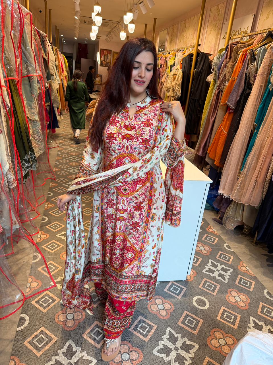 Royal Rangriti Ethnic Suit Set