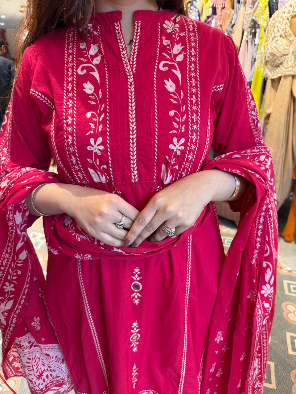 Raahi Blossom Suit Set
