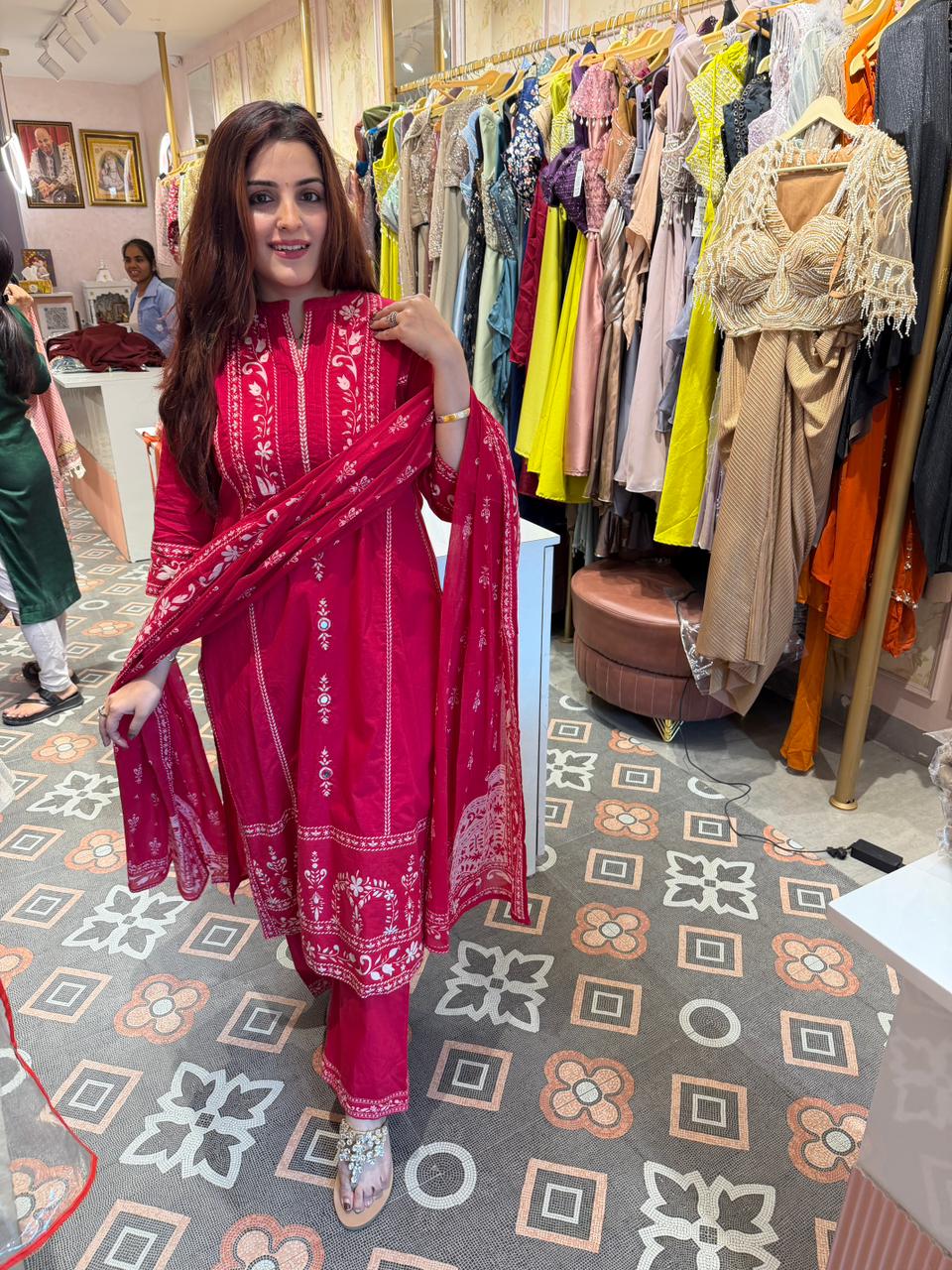 Raahi Blossom Suit Set