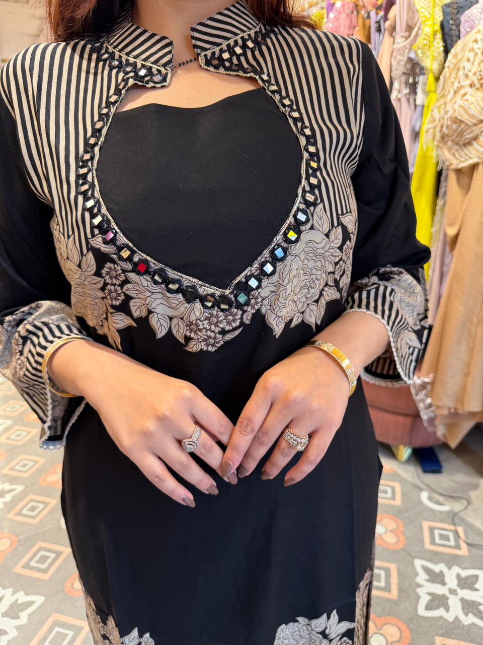Maya Elegance Suit Set