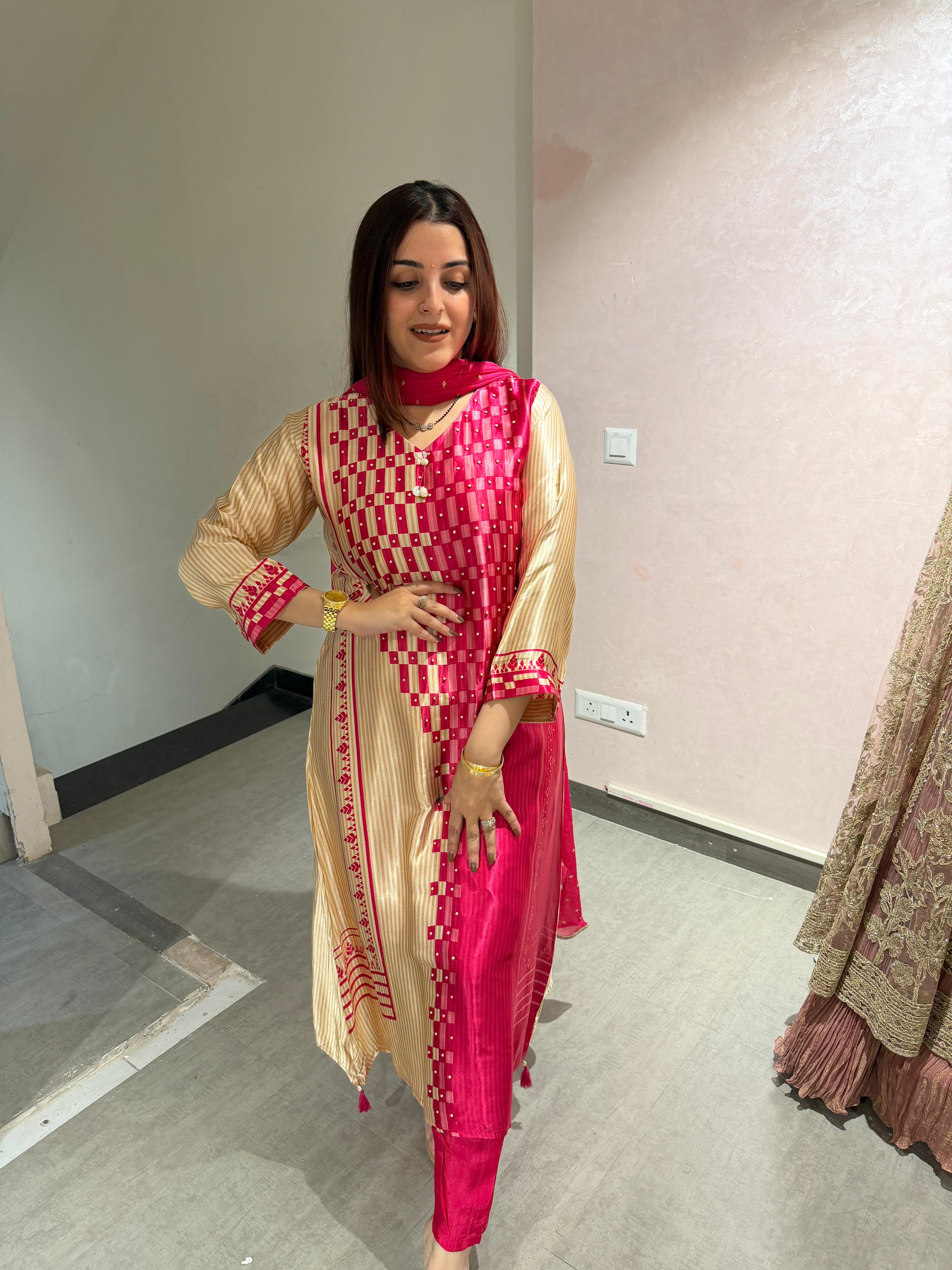 Gulmohar Radiance Suit Set