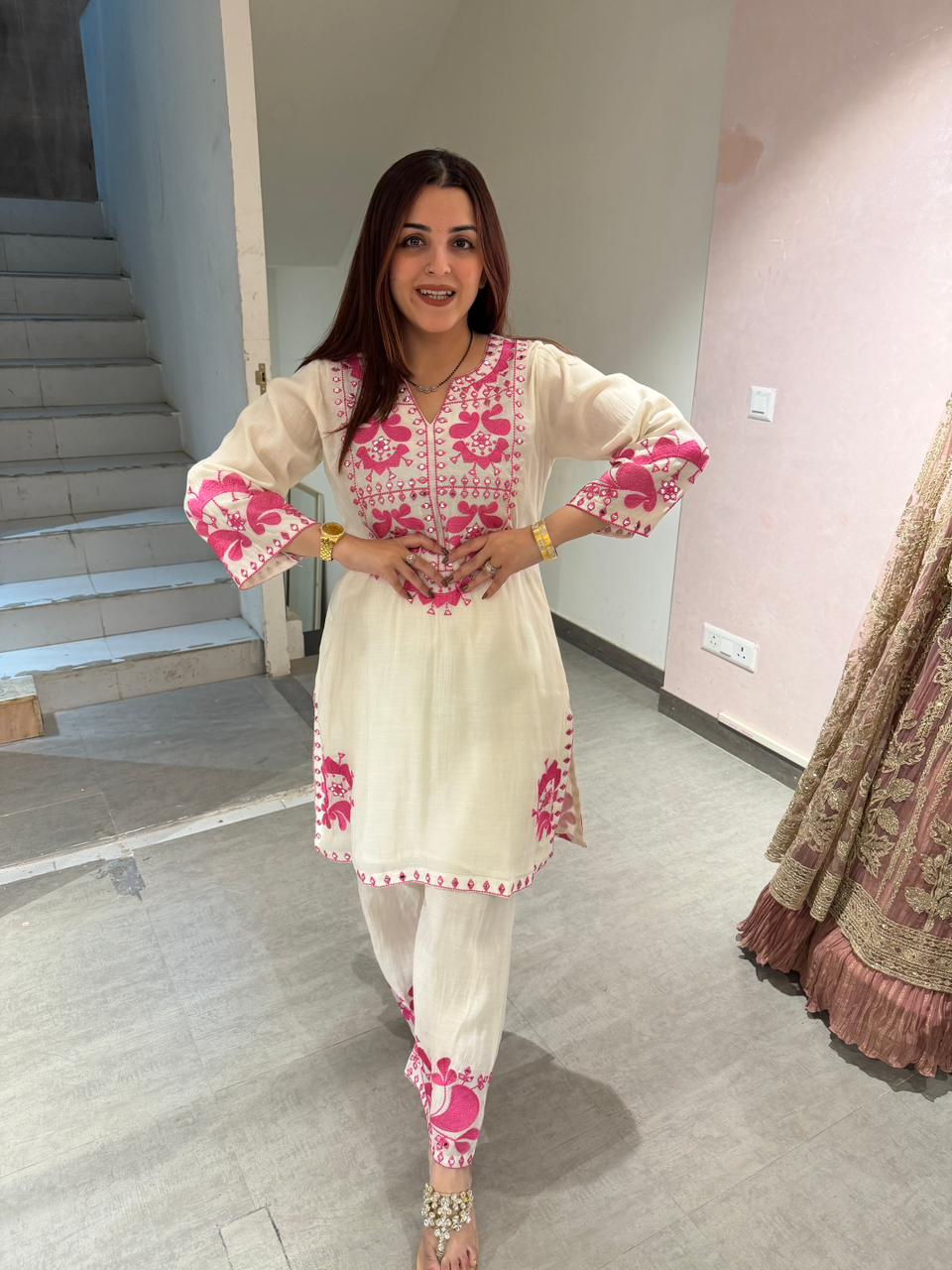 Rosy embroidery Suit Set