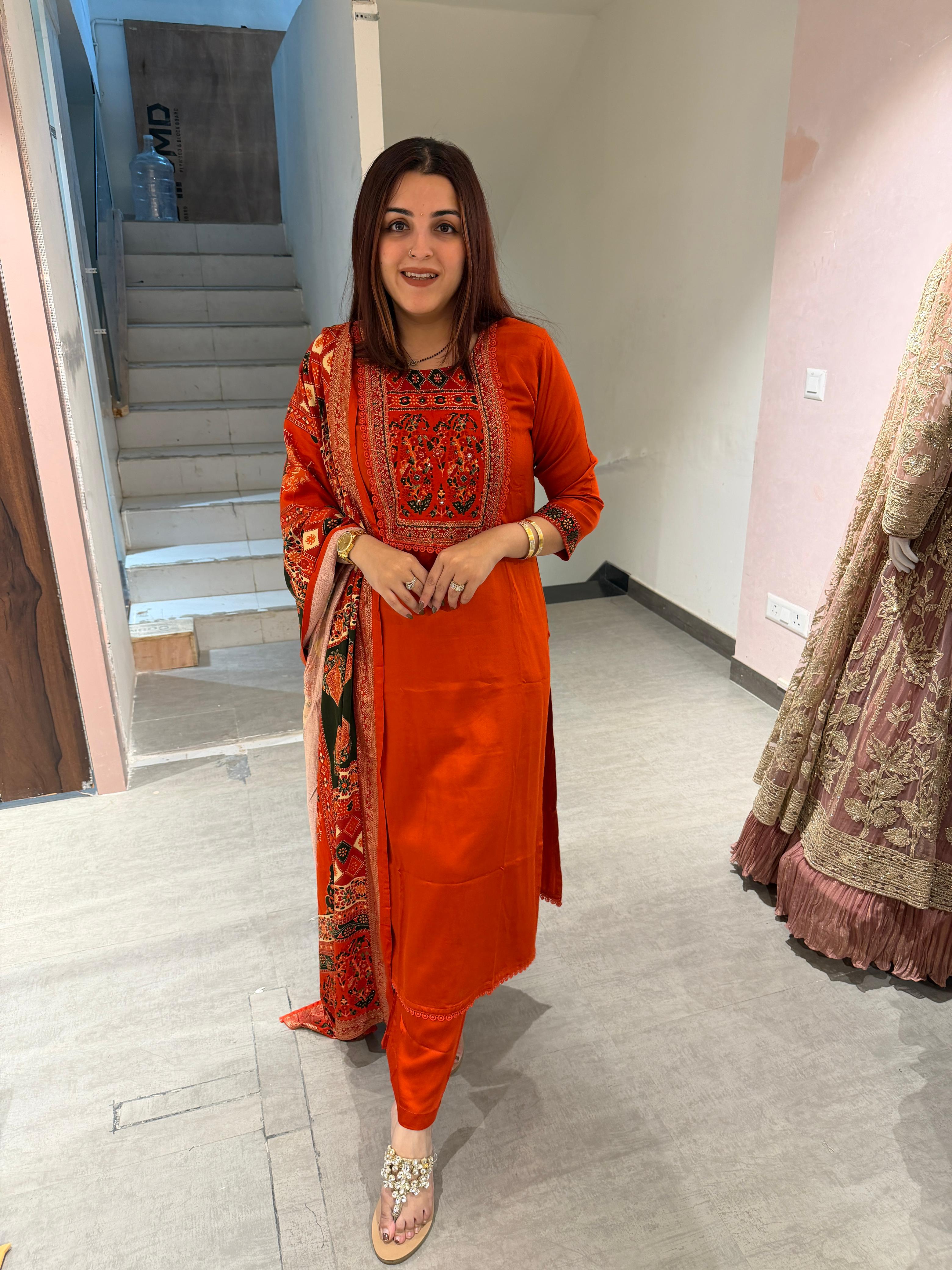 Scarlet Gulnaar Suit Set