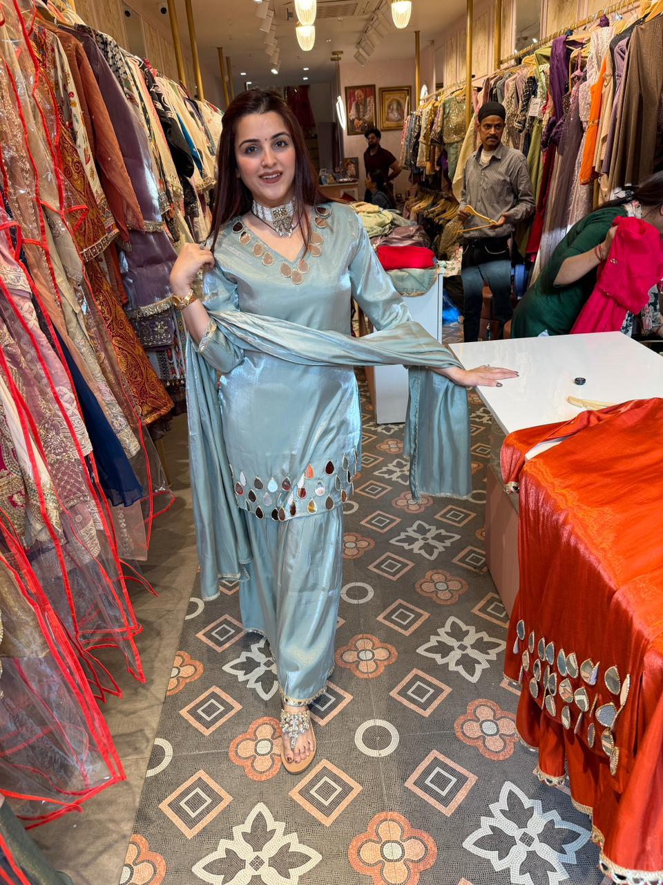 Mirror Glow Suit Set