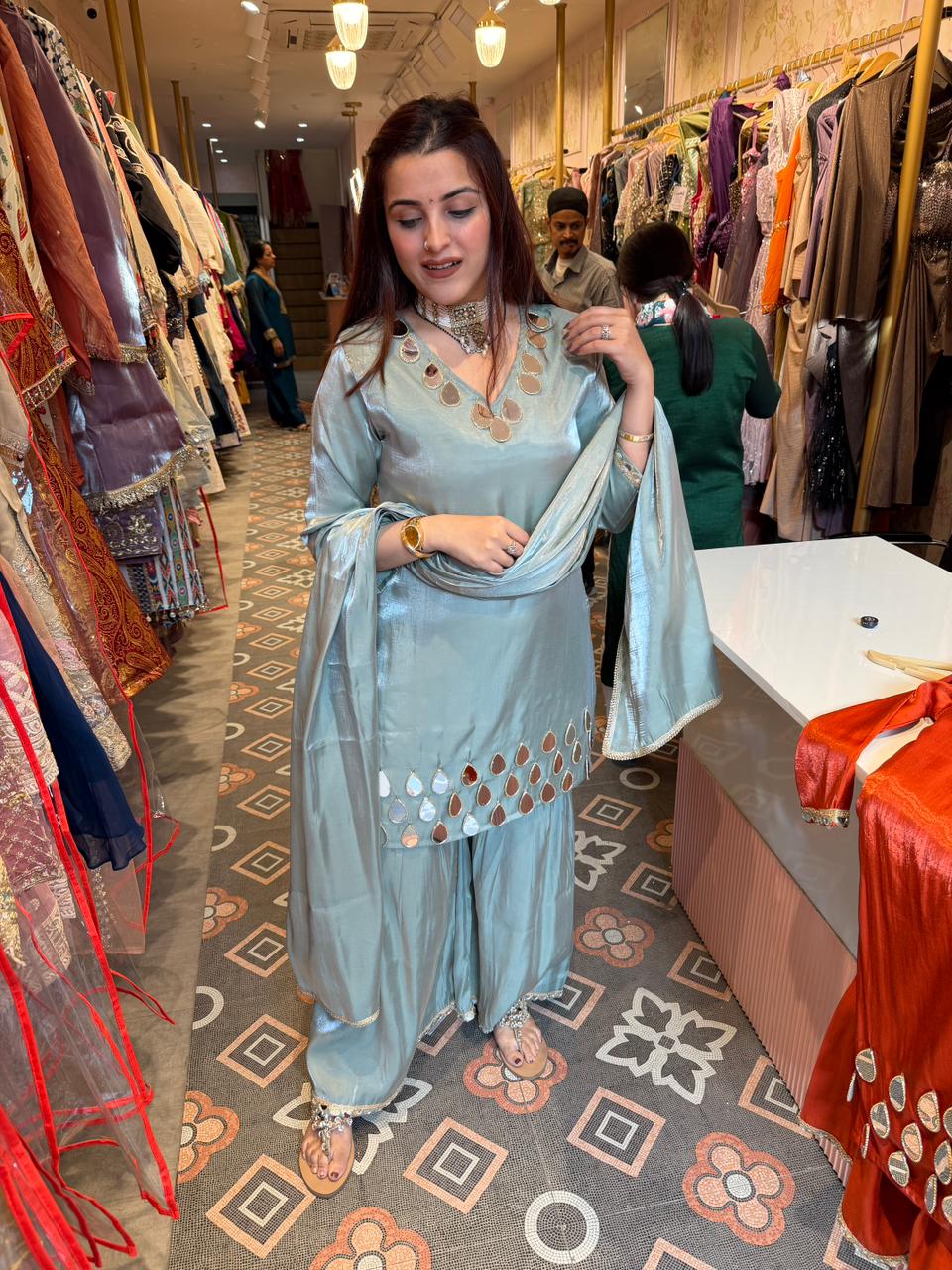 Mirror Glow Suit Set