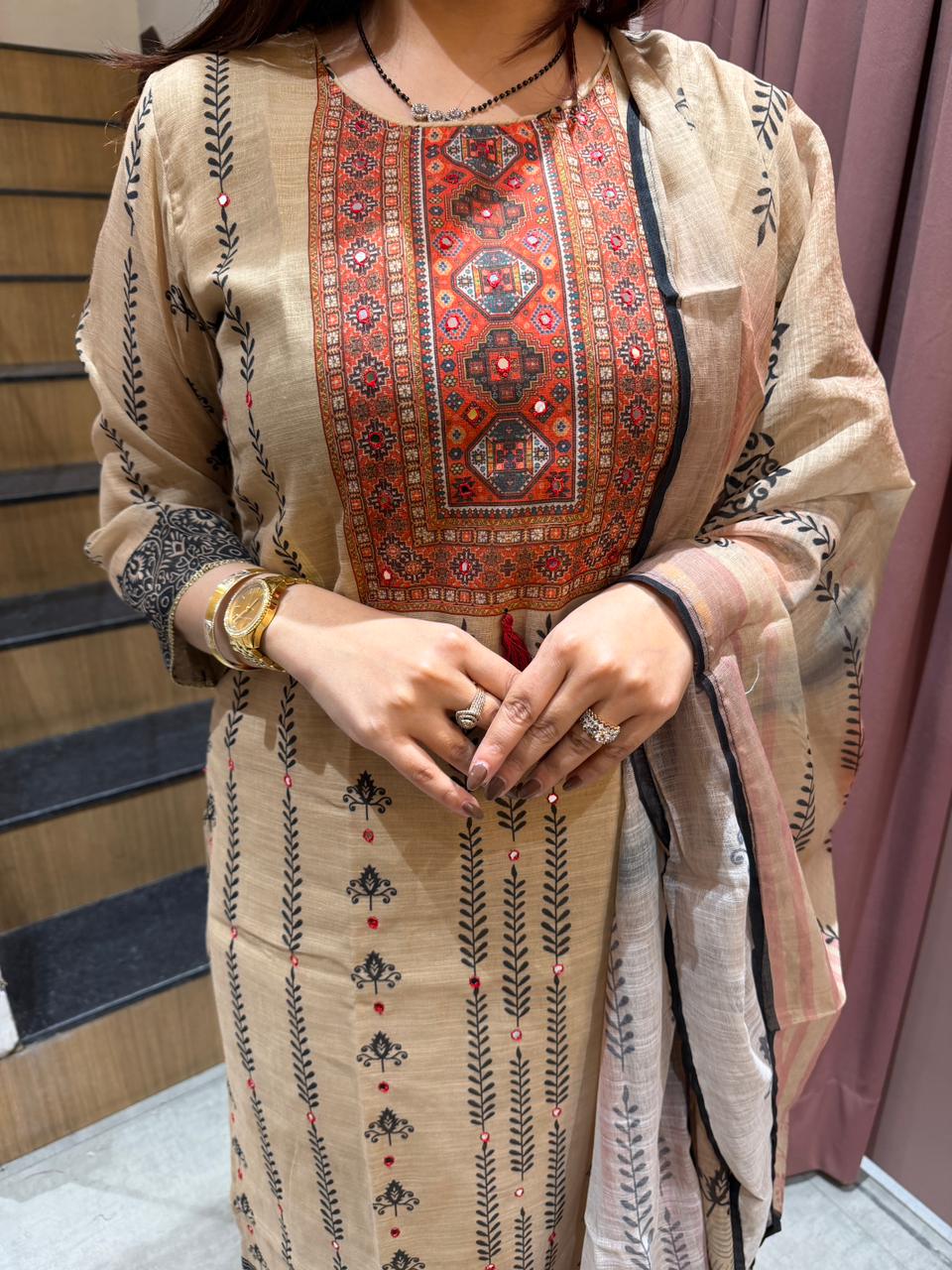 Desert Gulnaar Printed Suit Set
