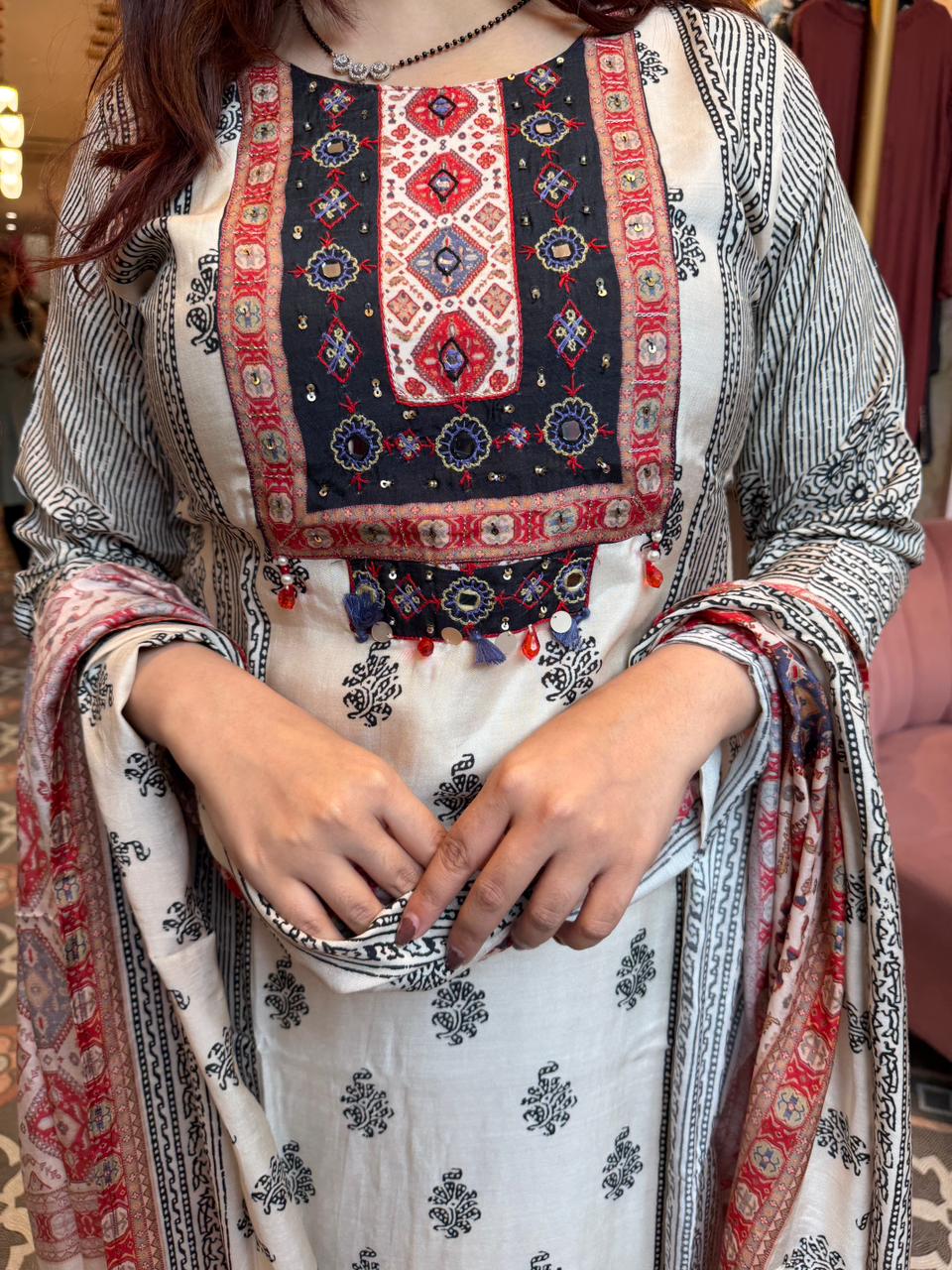 Sannu Suit Set