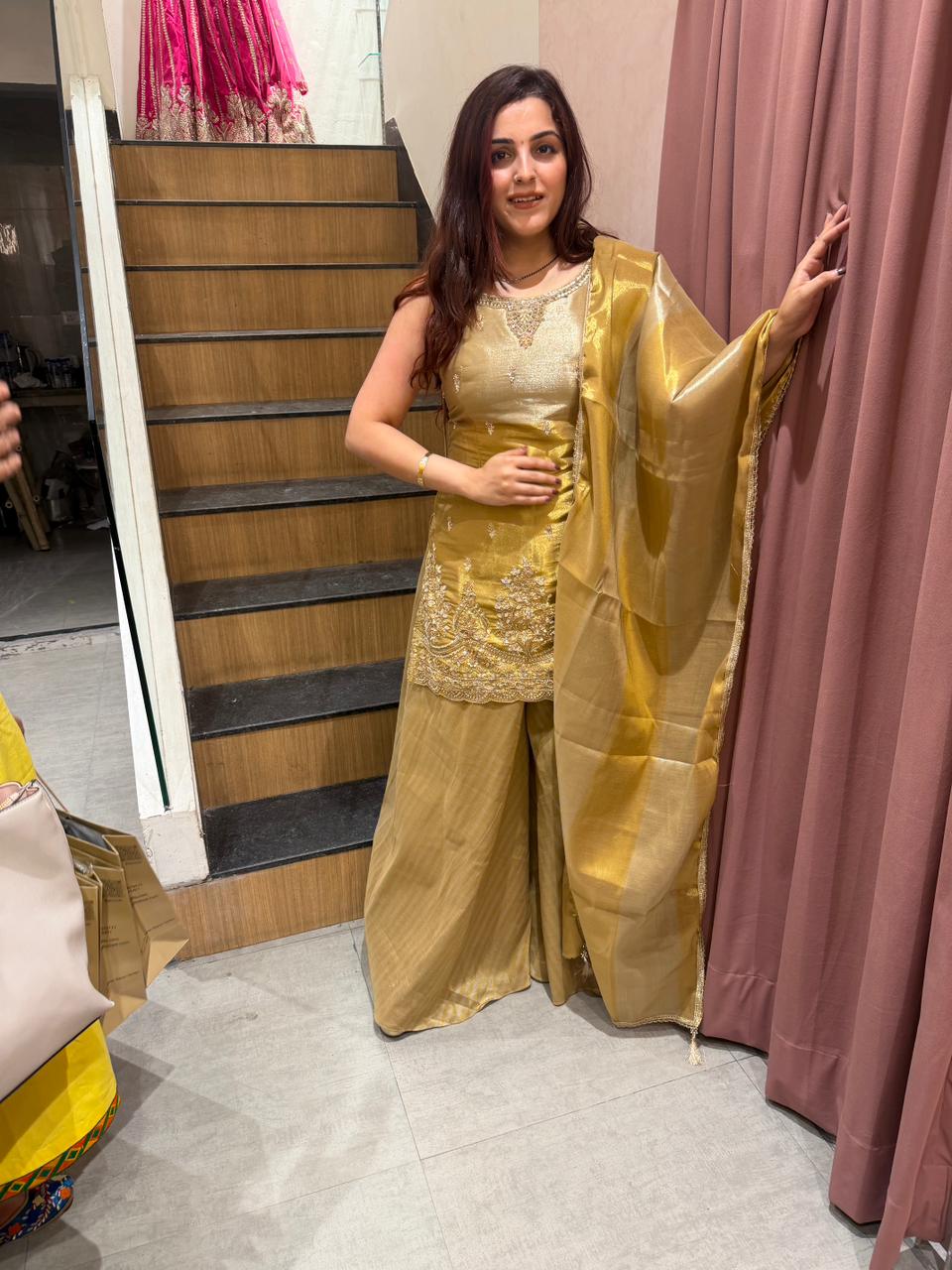 Surbhi contrast Suit Set