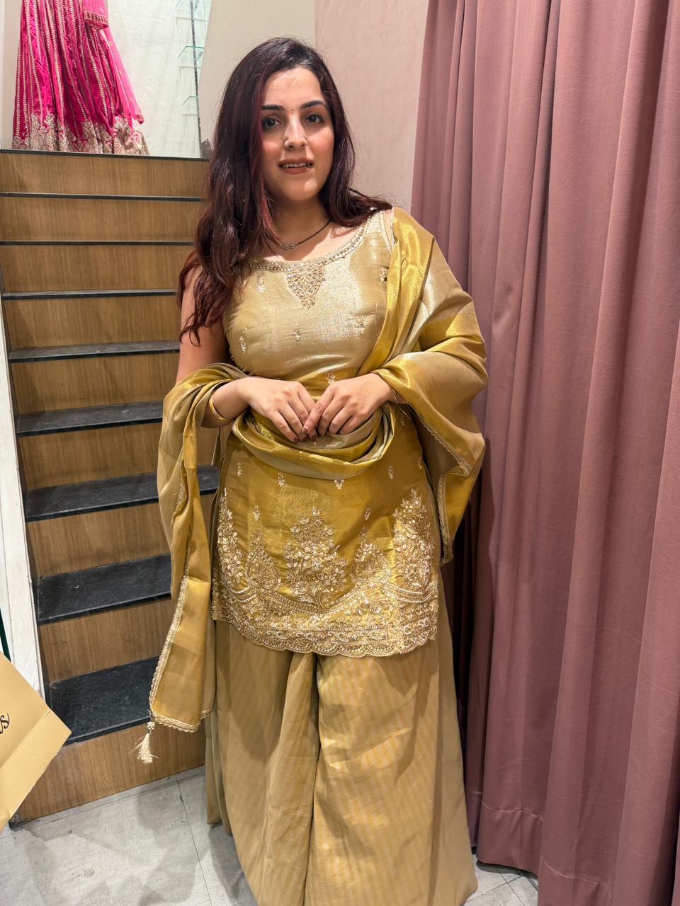 Surbhi contrast Suit Set