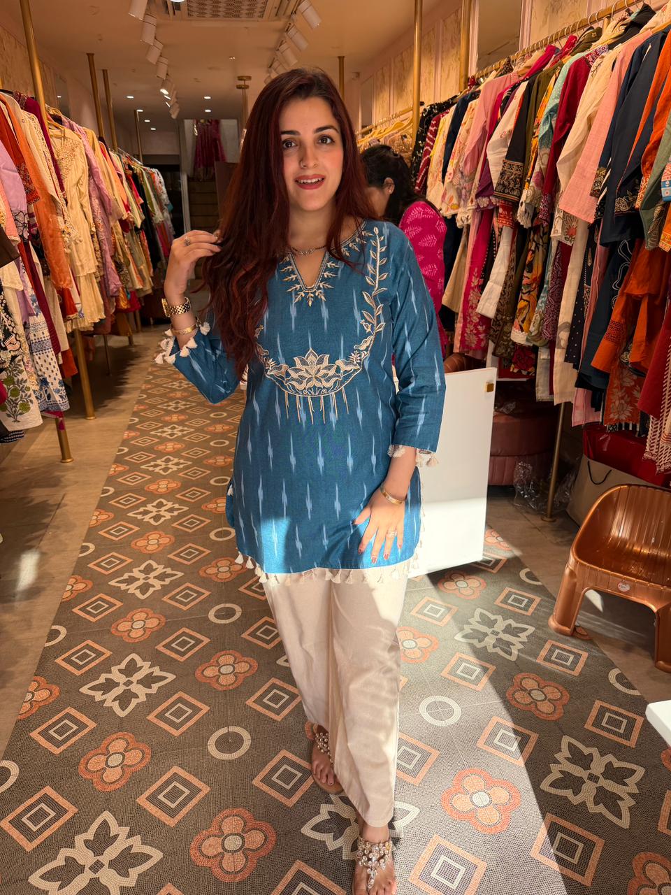 Arz  Embroidered Cord Set