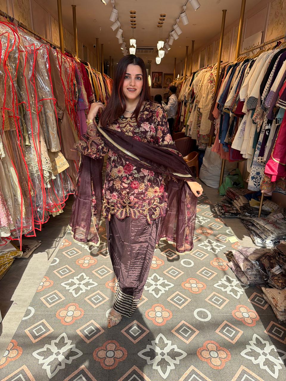 Avie Embroidered Suit Set