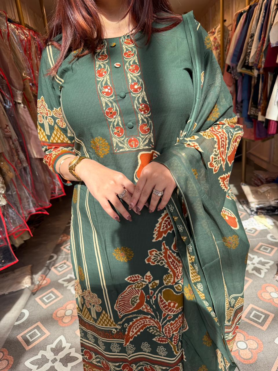 ARIA Printed Suit Set