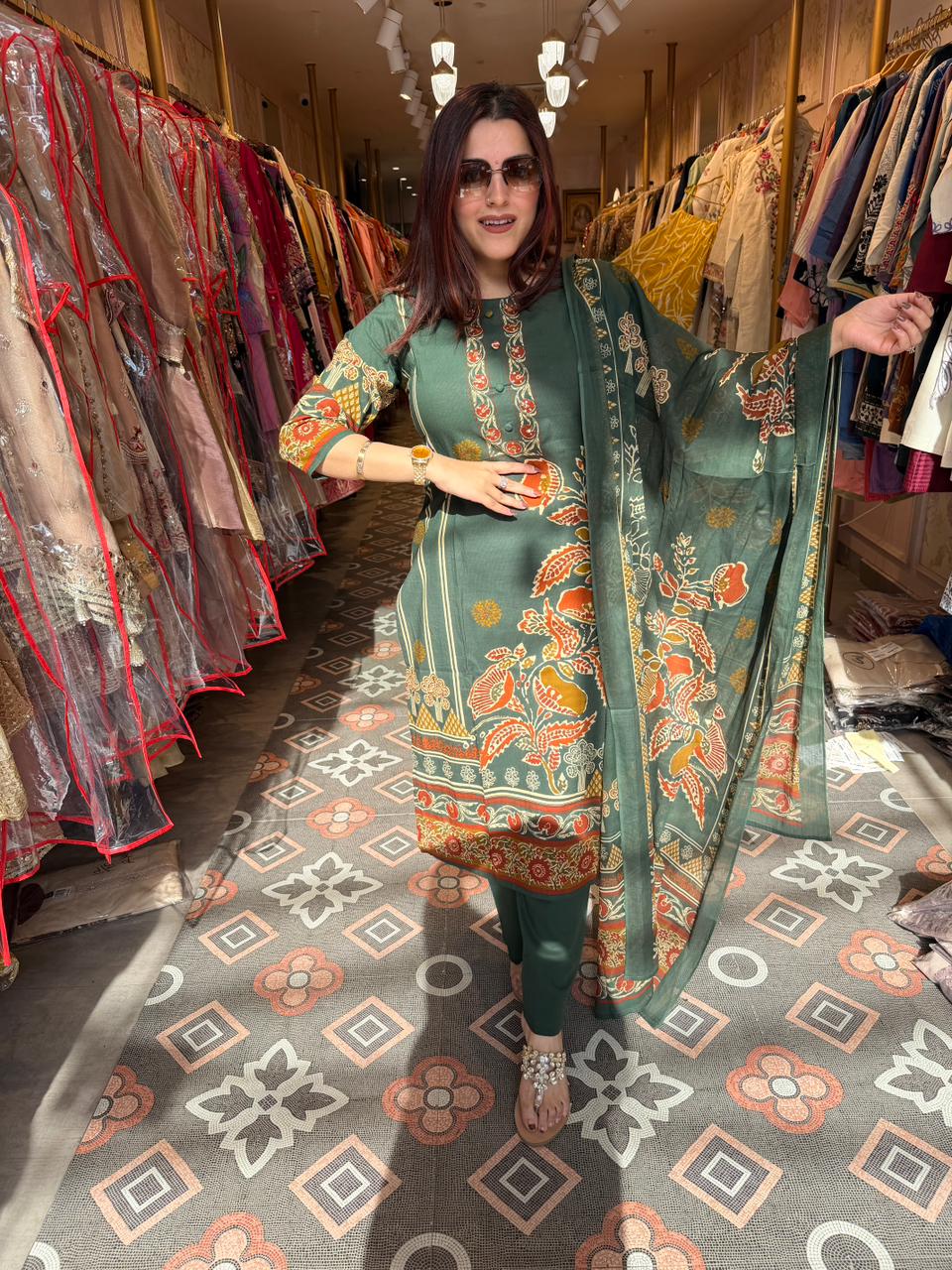 ARIA Printed Suit Set