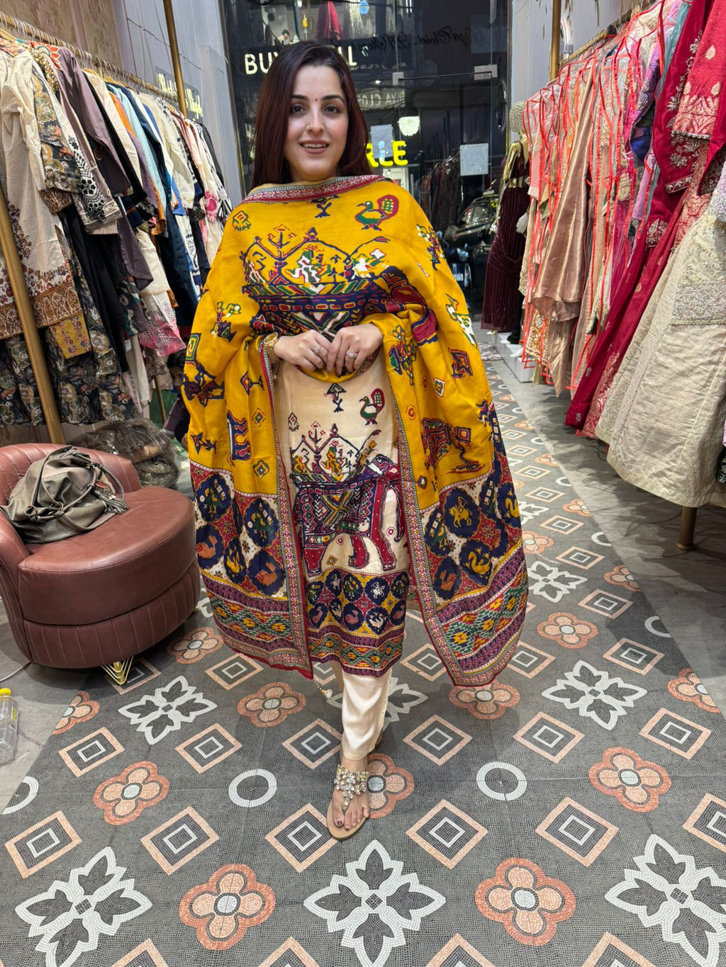 Rajwadi Suit Set