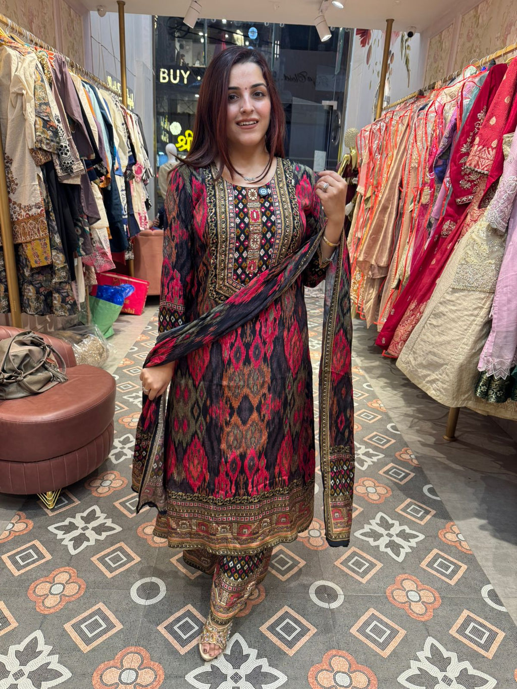 Ronak Elegance Suit Set