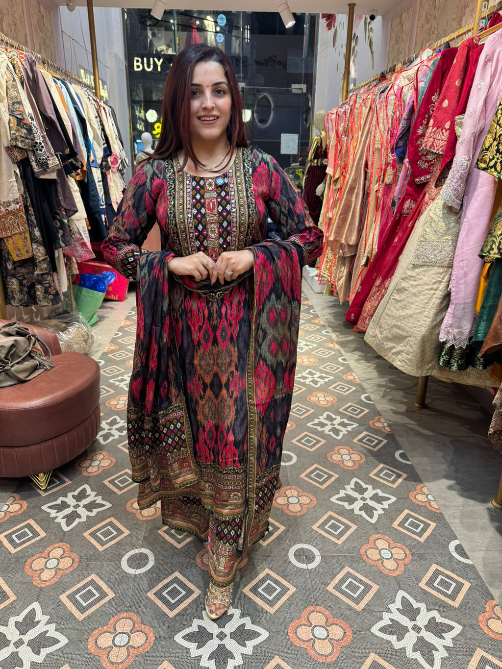 Ronak Elegance Suit Set