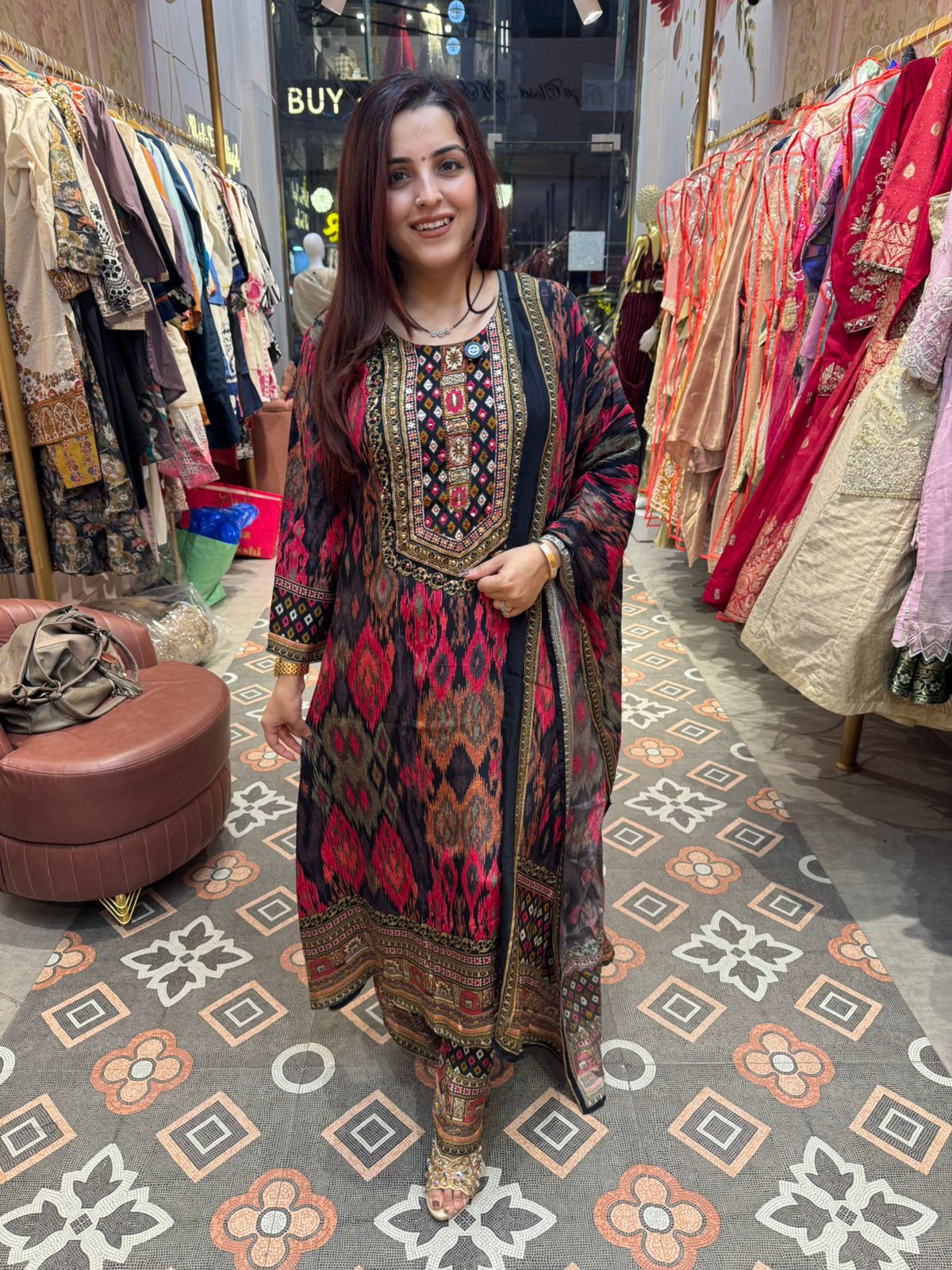Ronak Elegance Suit Set