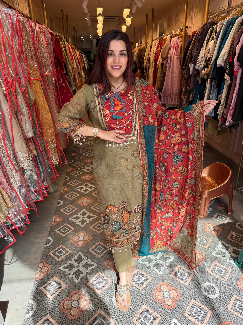 Somiya Festive Suit Set