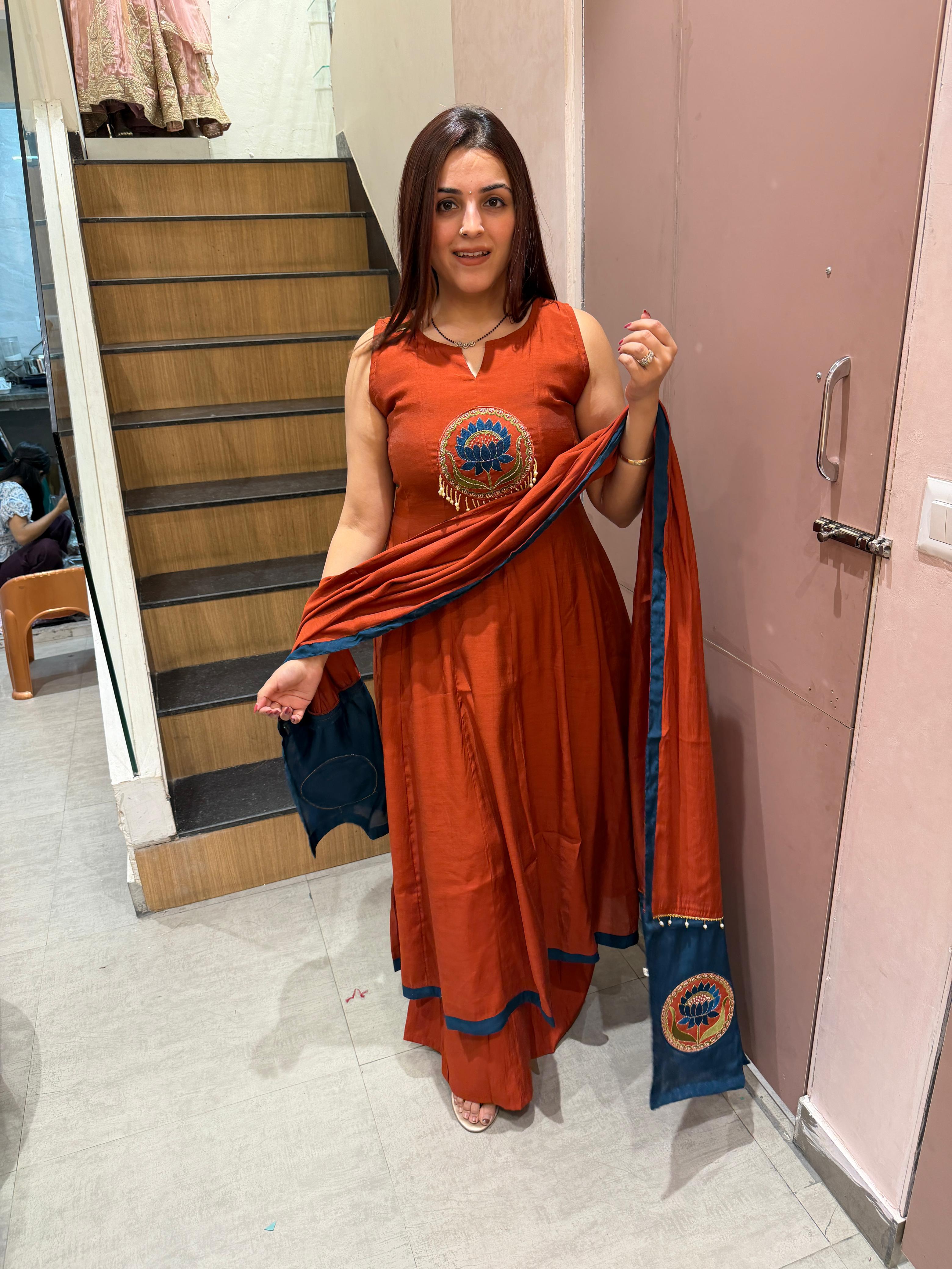 Lotus anarkali Set