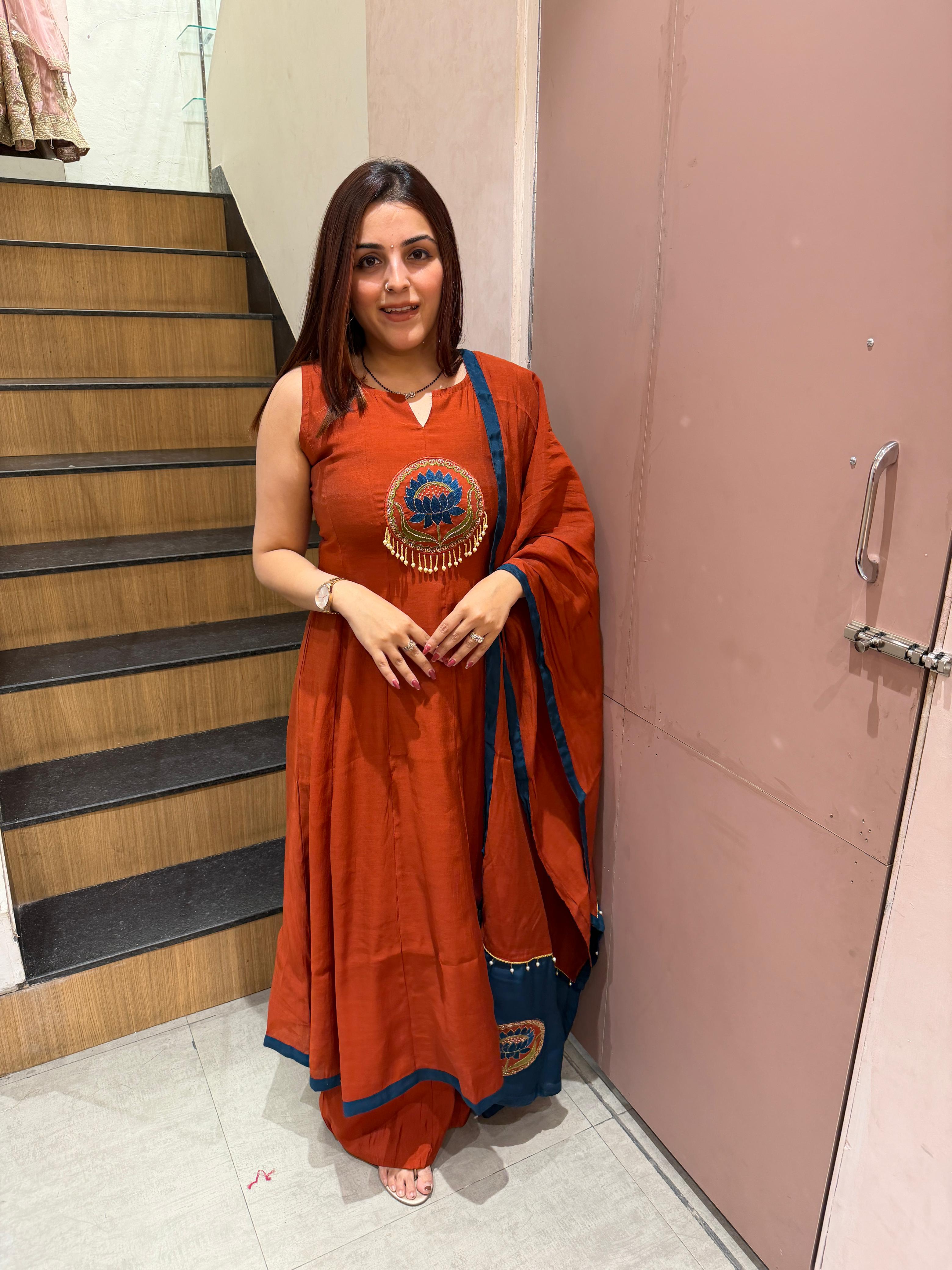 Lotus anarkali Set