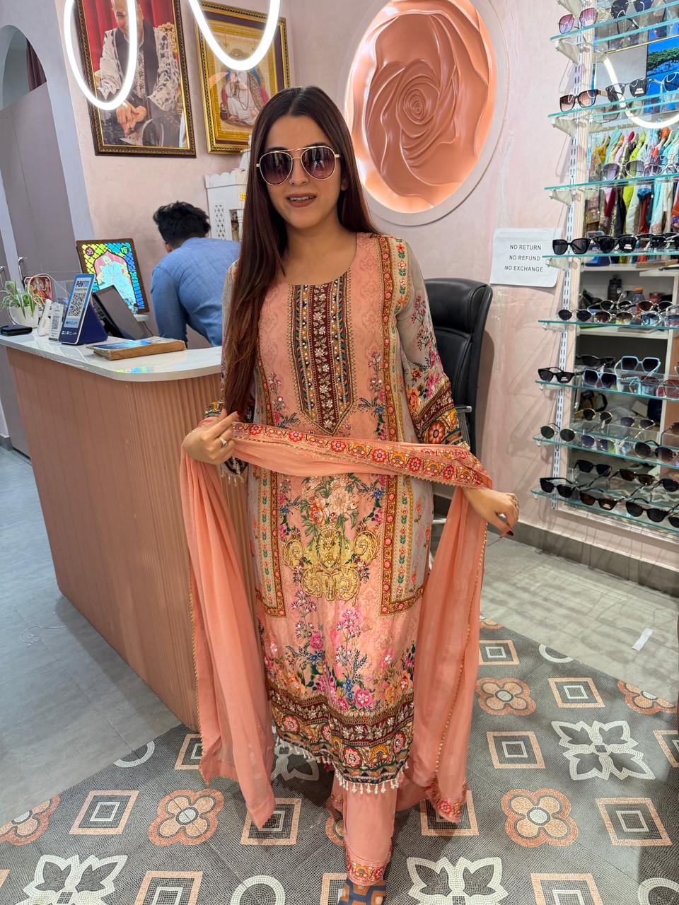 Shobha Embroidered suit Set