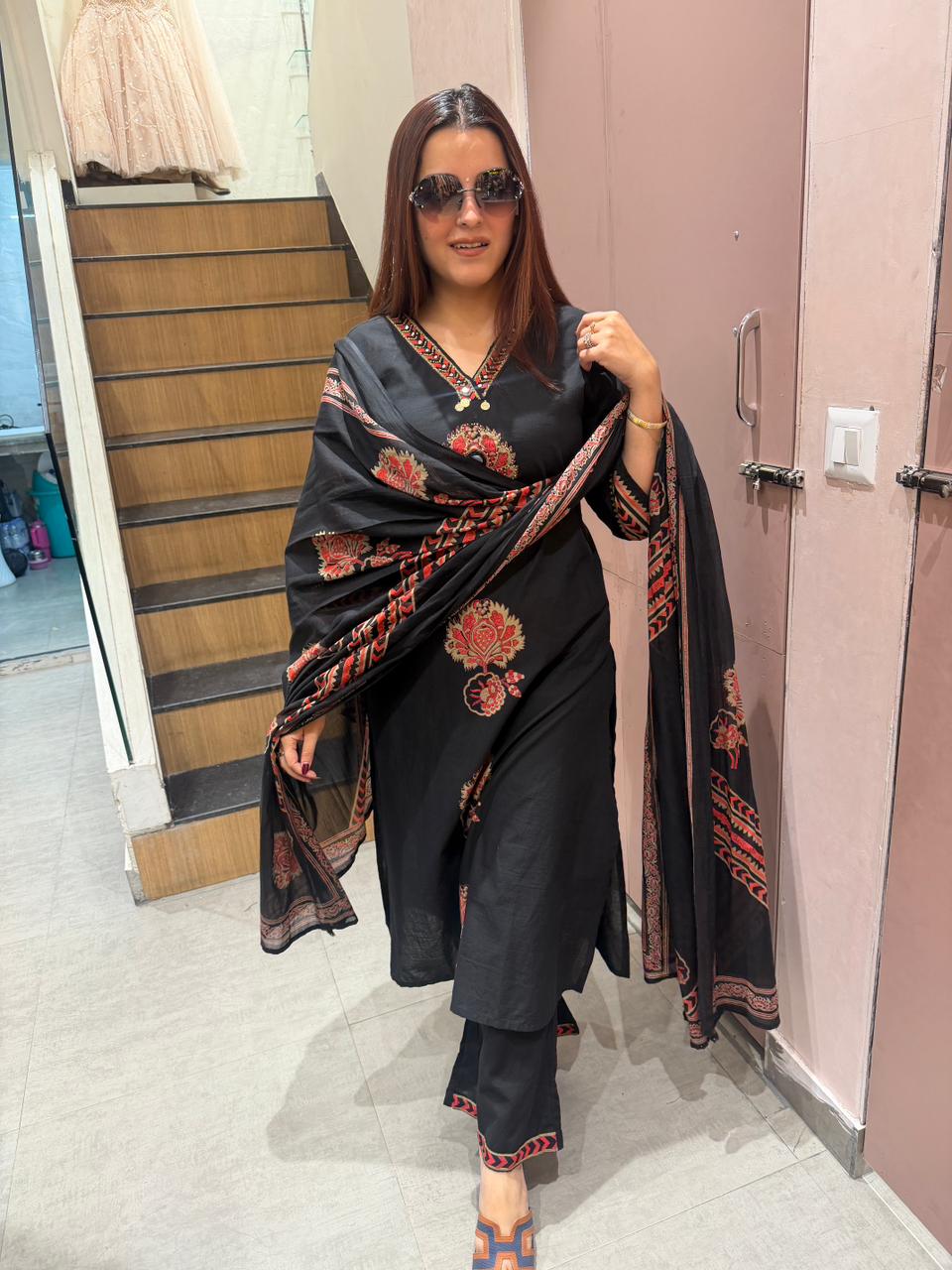 Noir Royal Embroidered Kurta Set