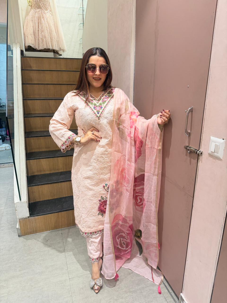 Sonia Embroidered Kurta Set