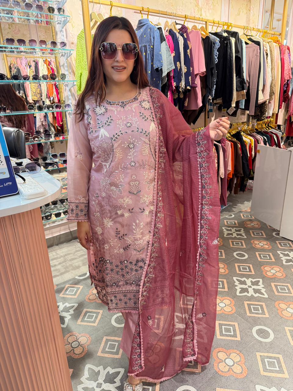 Sufian Embroidered Kurta Set