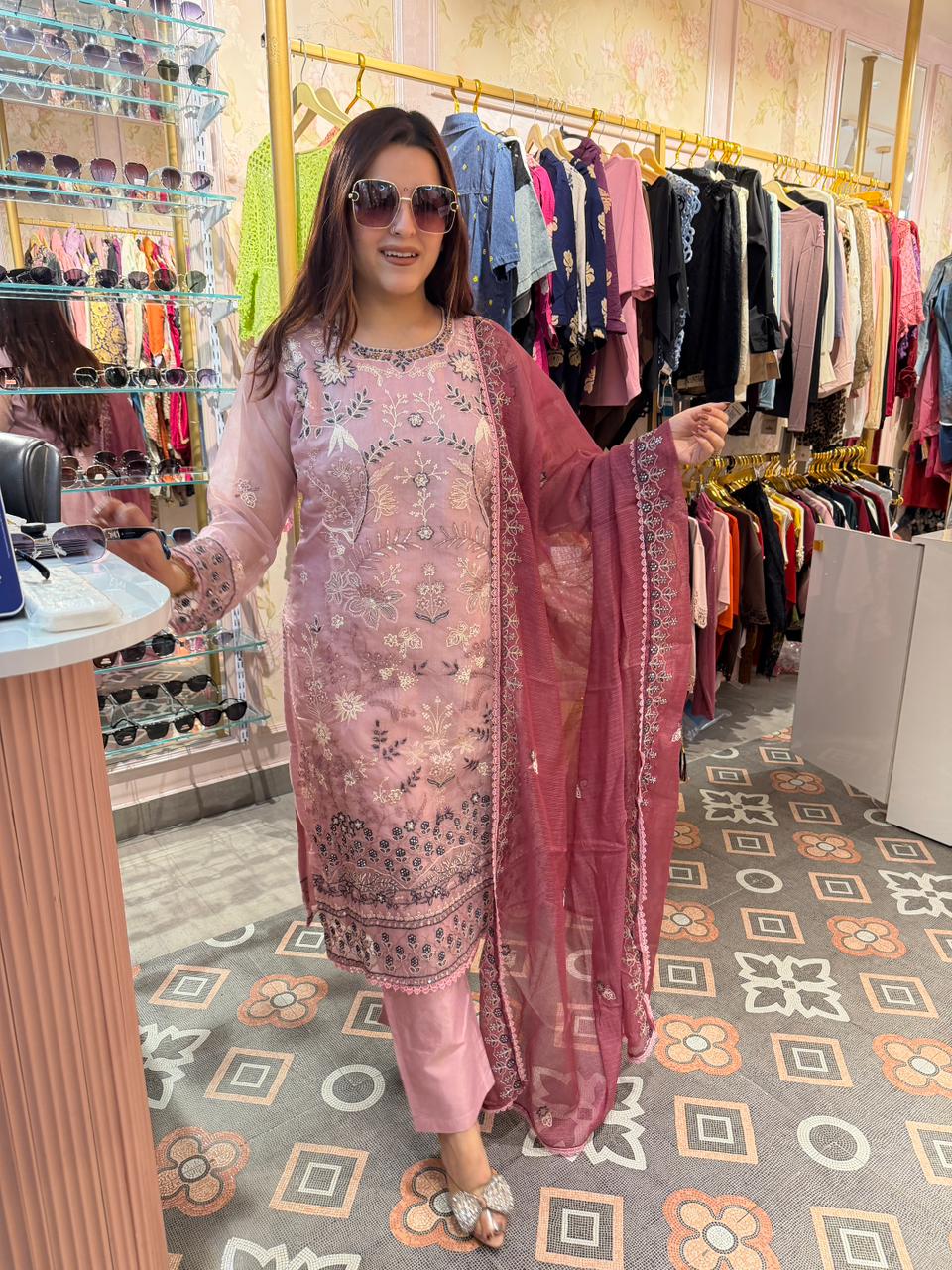 Sufian Embroidered Kurta Set