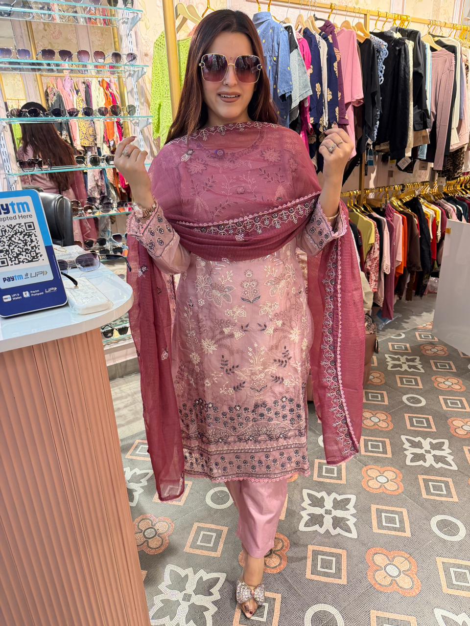 Sufian Embroidered Kurta Set