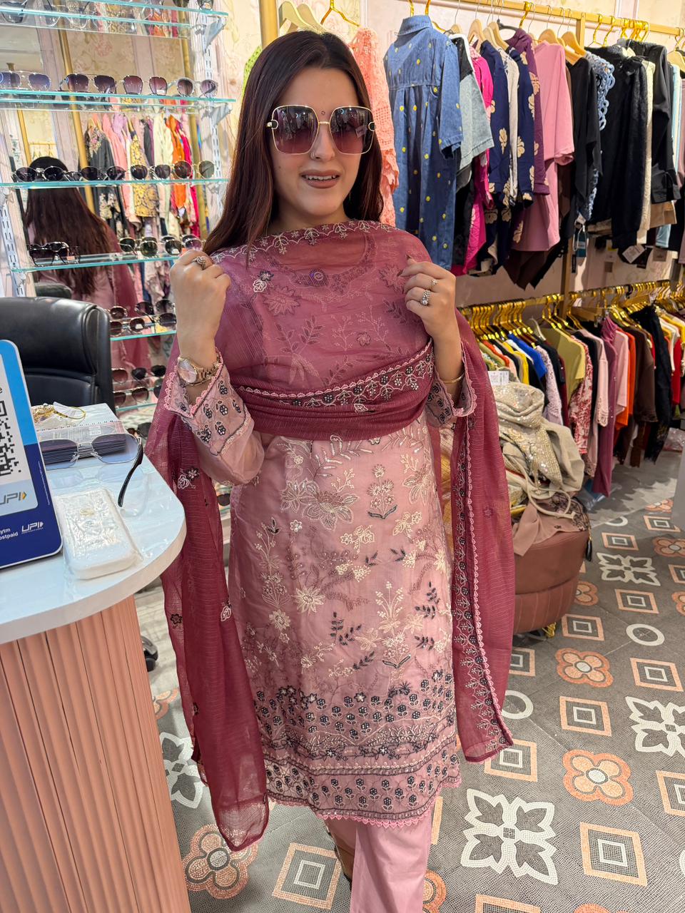 Sufian Embroidered Kurta Set