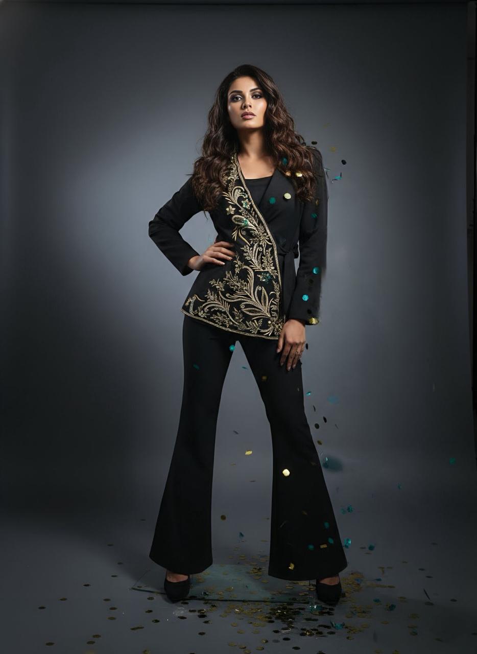 Ruhani  Embroidered Co-Ord Set