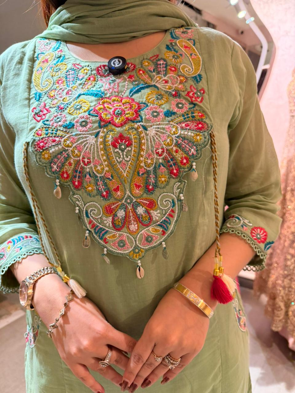 Meadow Embroidered Kurta Set