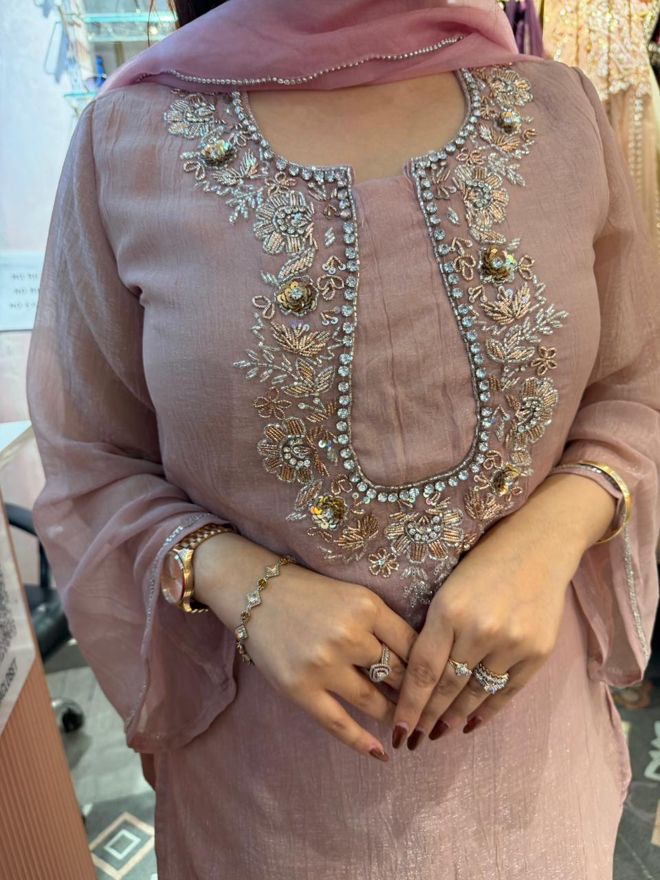 Sen Hand-Embroidered Elegance Suit Set