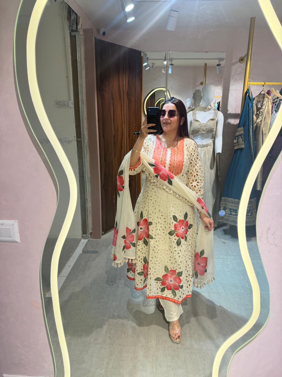 Shina Bloom Chikankari suit Set