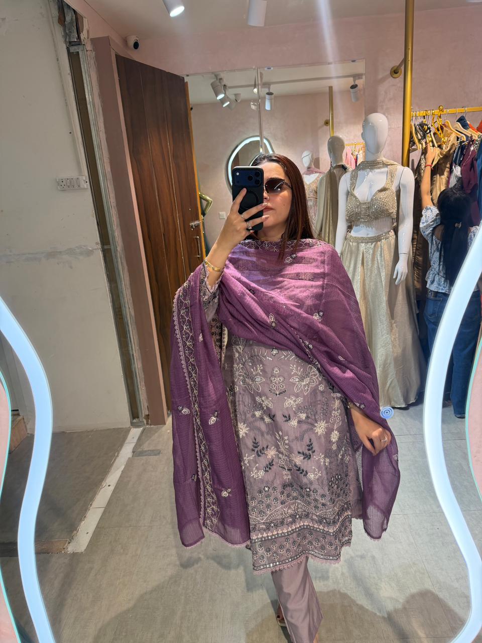 Sufian Embroidered Kurta Set