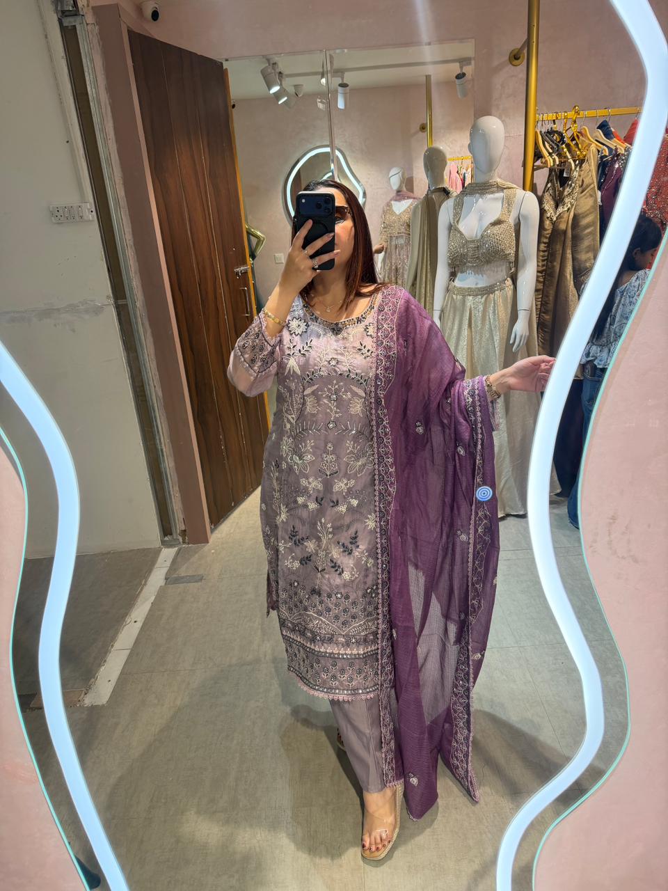 Sufian Embroidered Kurta Set
