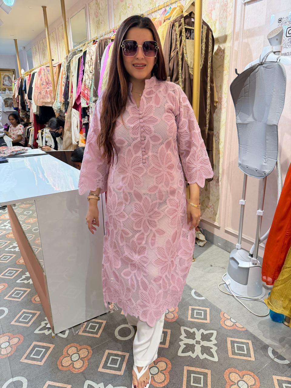 Cosmos Floral Crochet Kurta