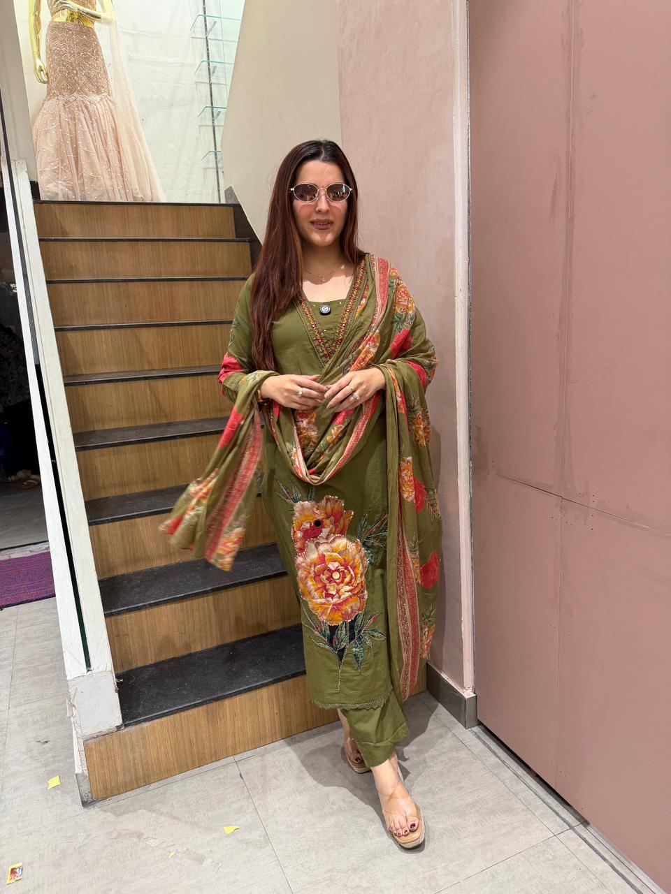 Oly Embroidered Kurta Set