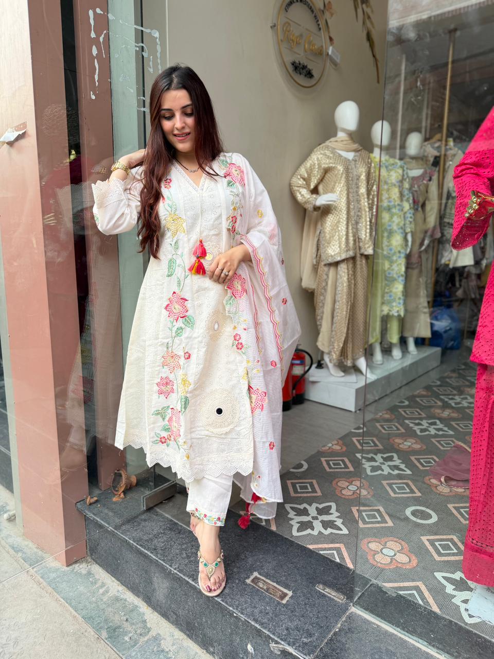 Krita Floral Embroidered Kurta Set