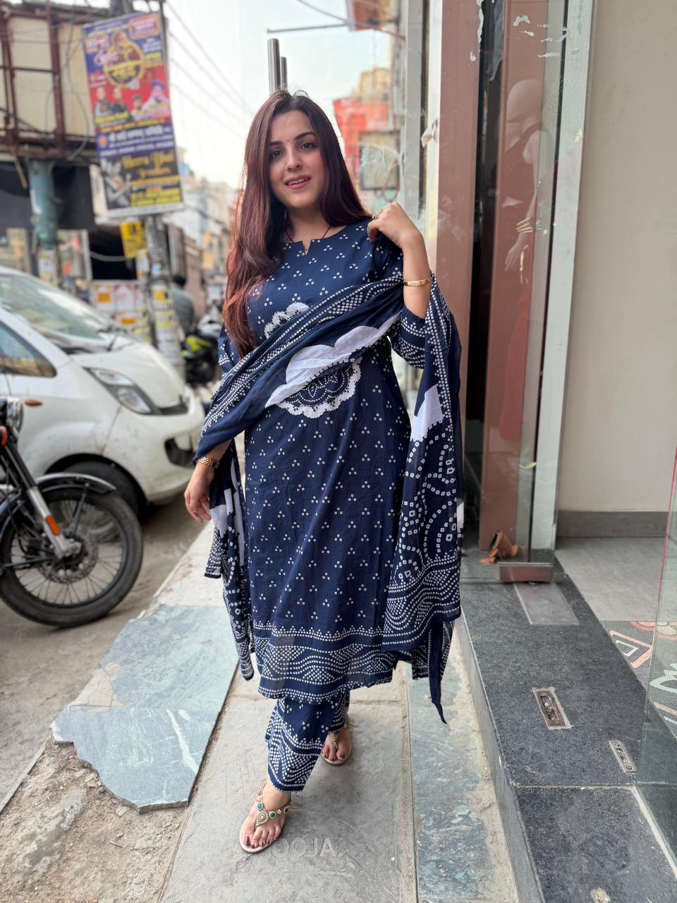Ikachi Bandhani Grace Kurta Set