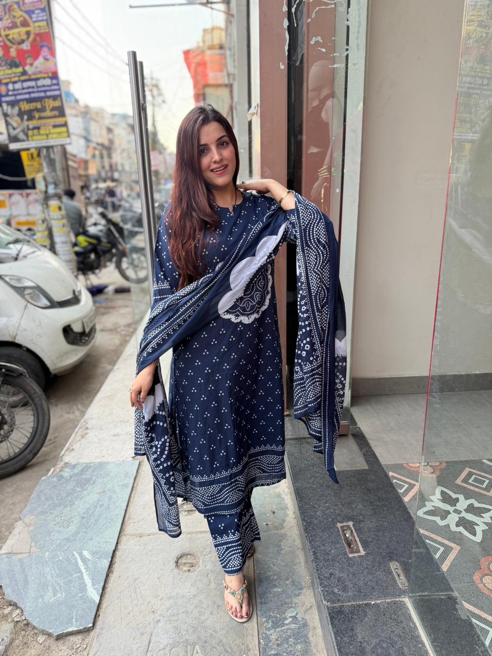 Ikachi Bandhani Grace Kurta Set