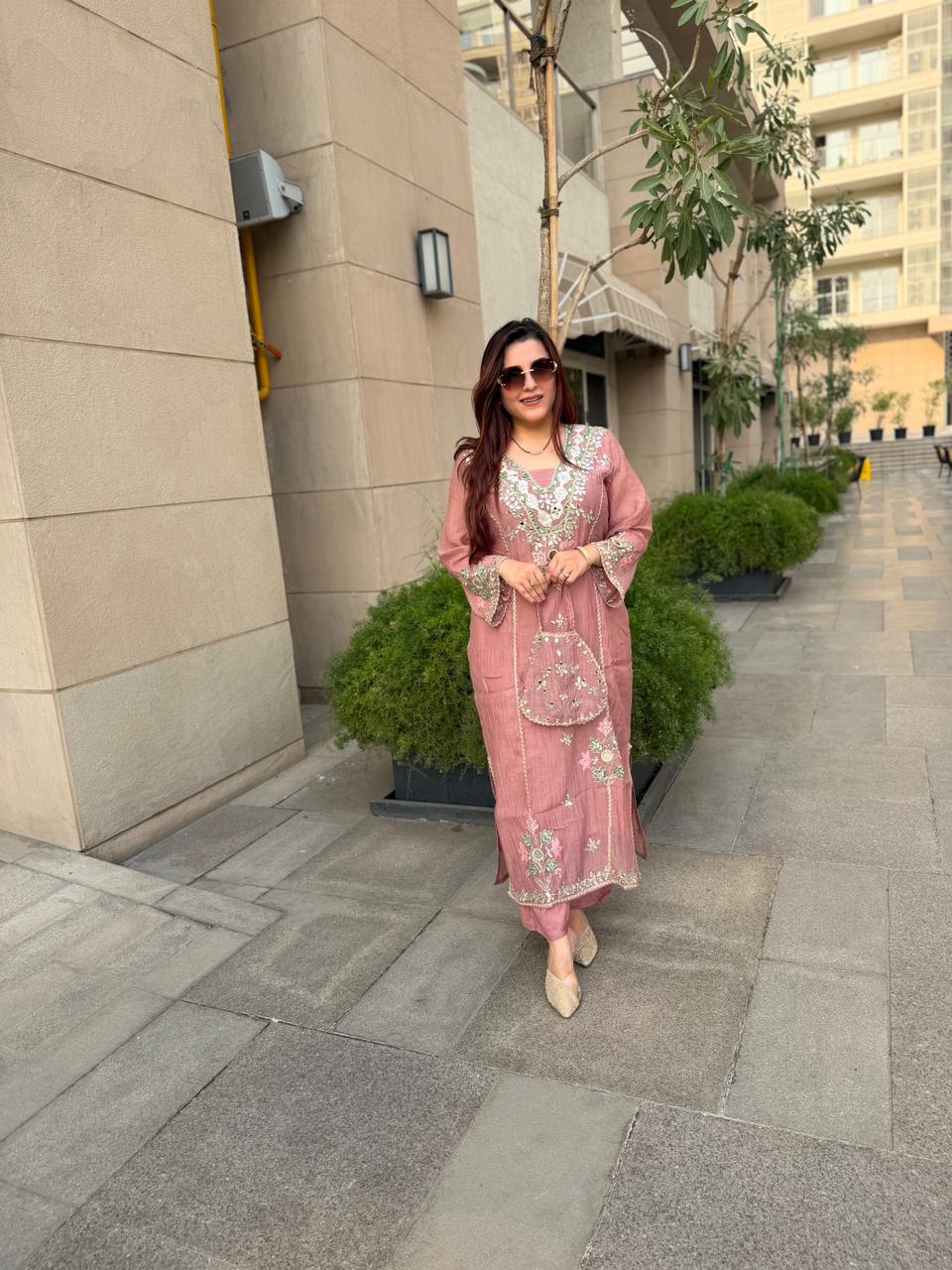 Fiza Mirror Work Kurta Set with Potli