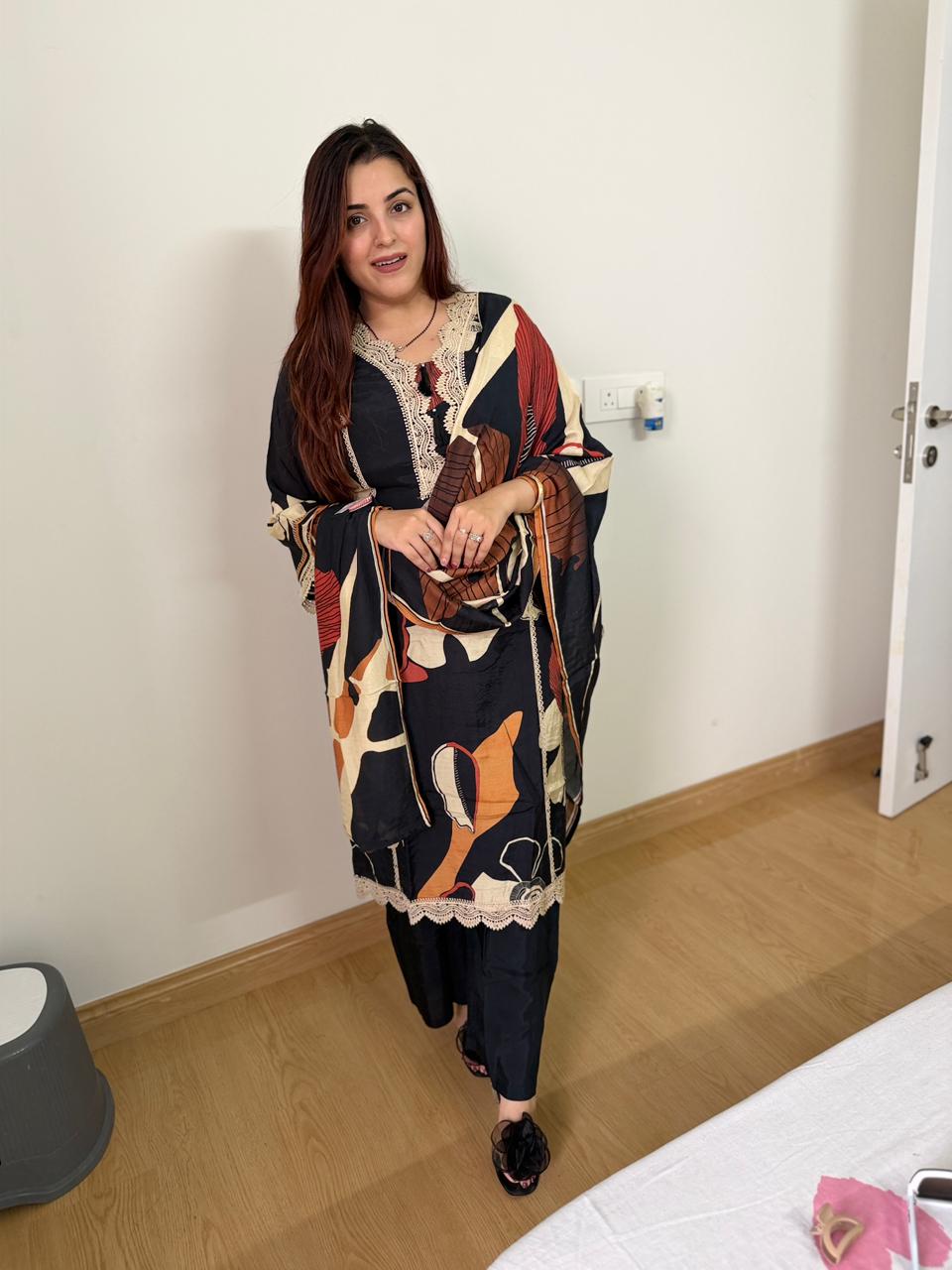 Lobelia Printed Kurta Set
