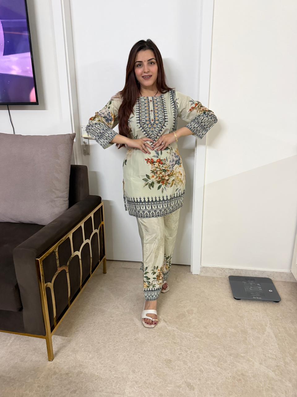 Sonal Printed Cord Set