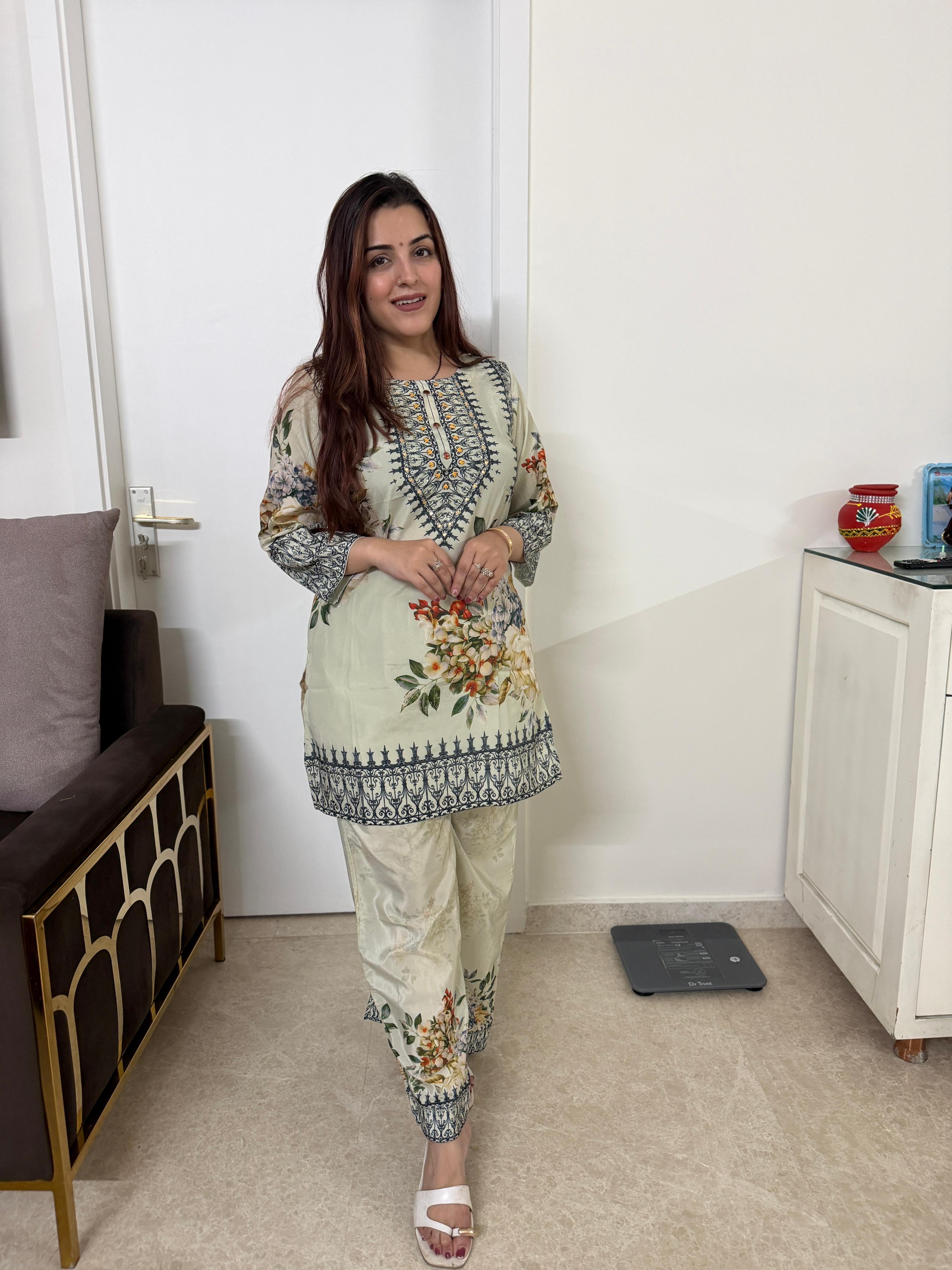 Sonal Printed Cord Set