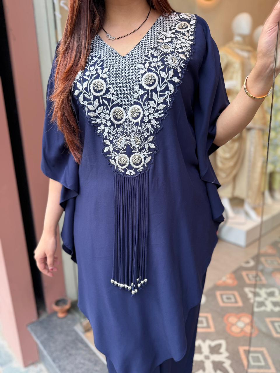 Lin Embroidered Co-Ord Set