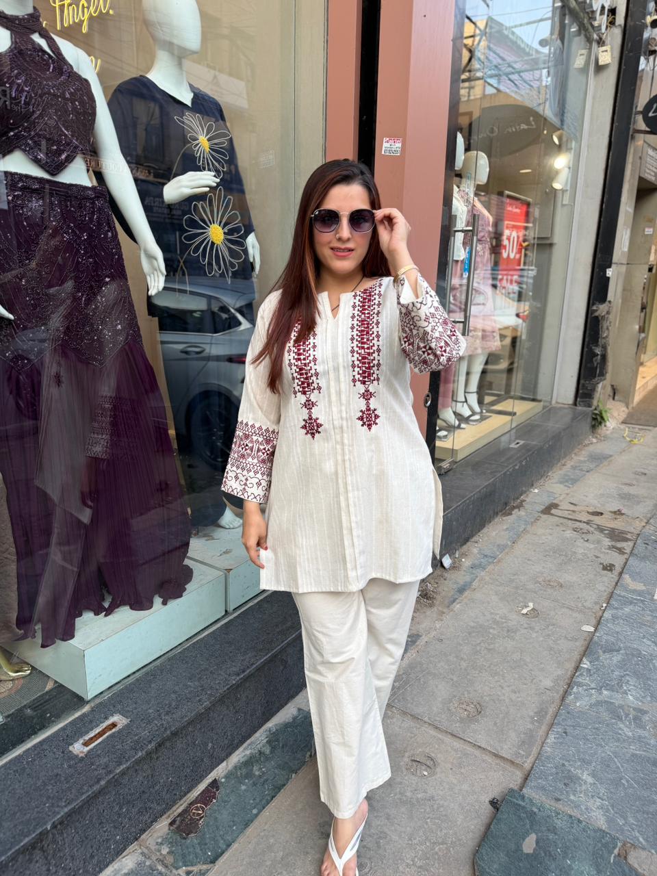 Som Embroidered Co-Ord Set