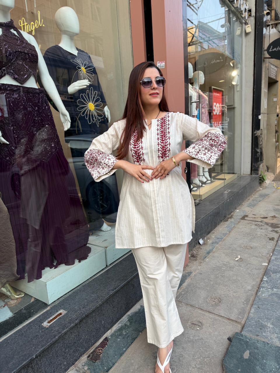 Som Embroidered Co-Ord Set